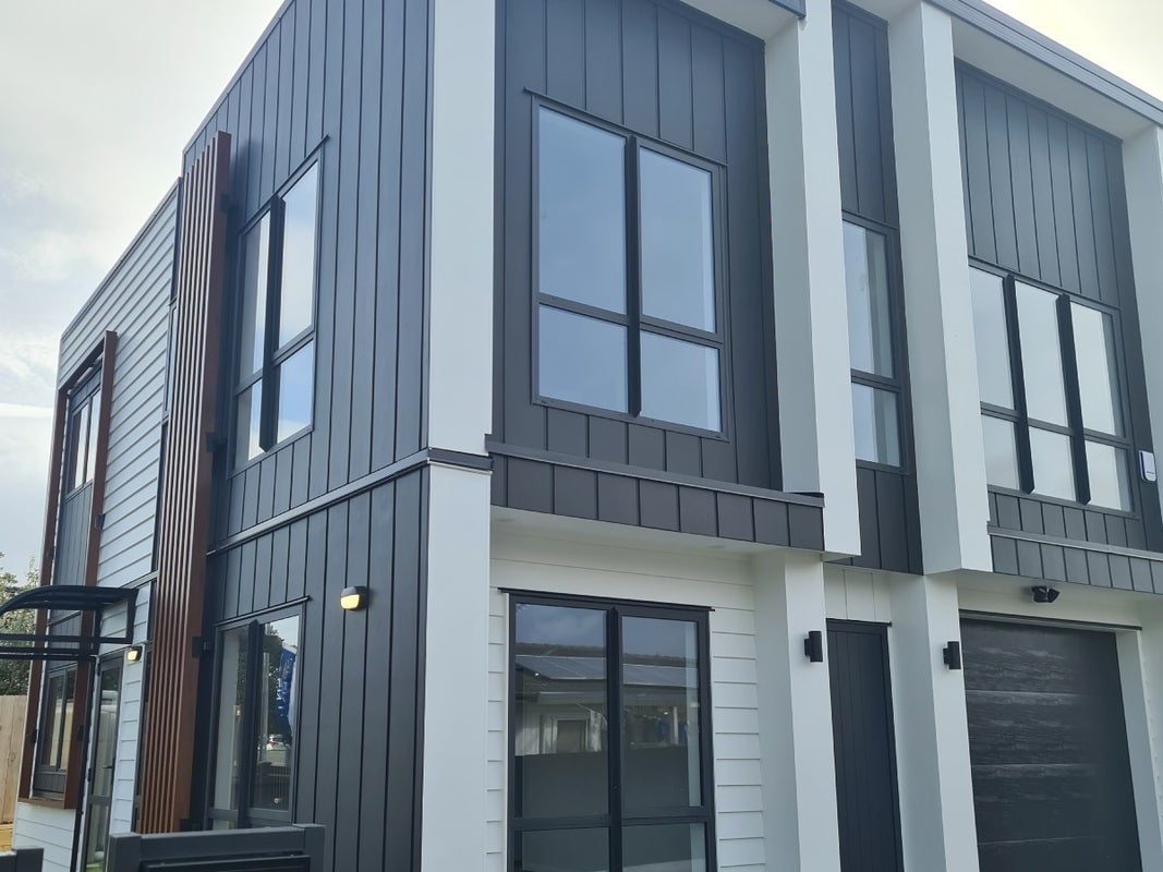 4A Becker Drive, Weymouth, Auckland - Carousel 1