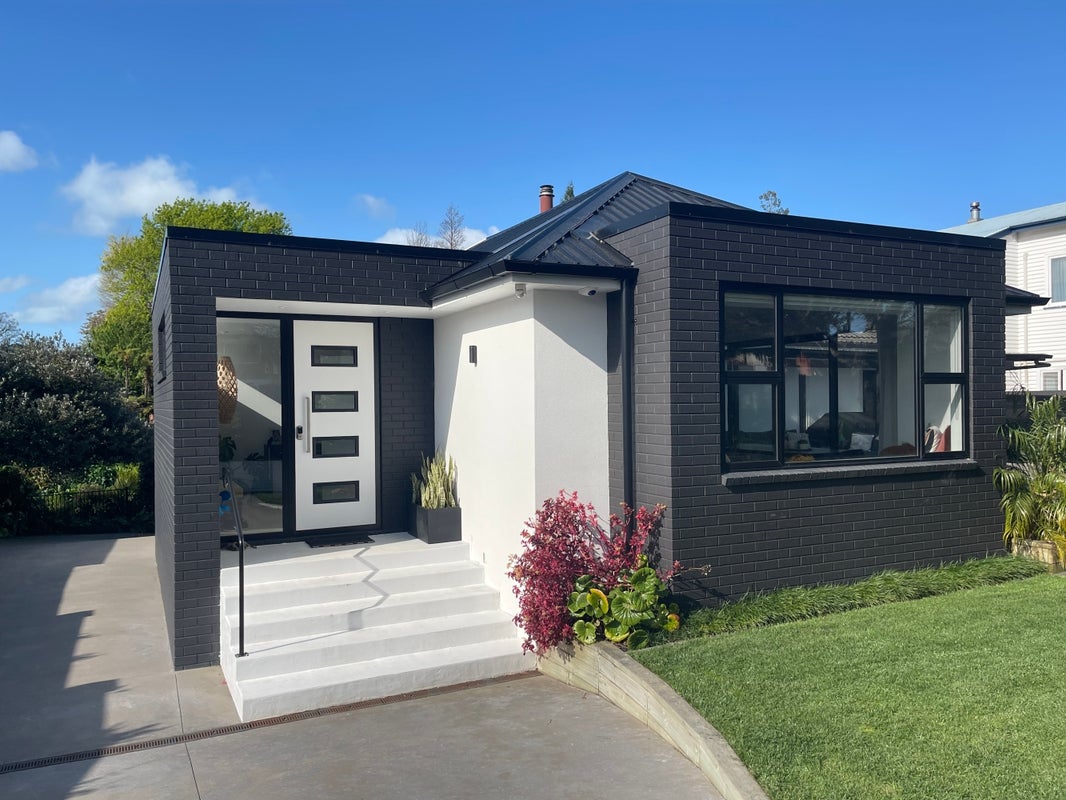20 MacDiarmid Road, Beerescourt, Hamilton - Carousel 1