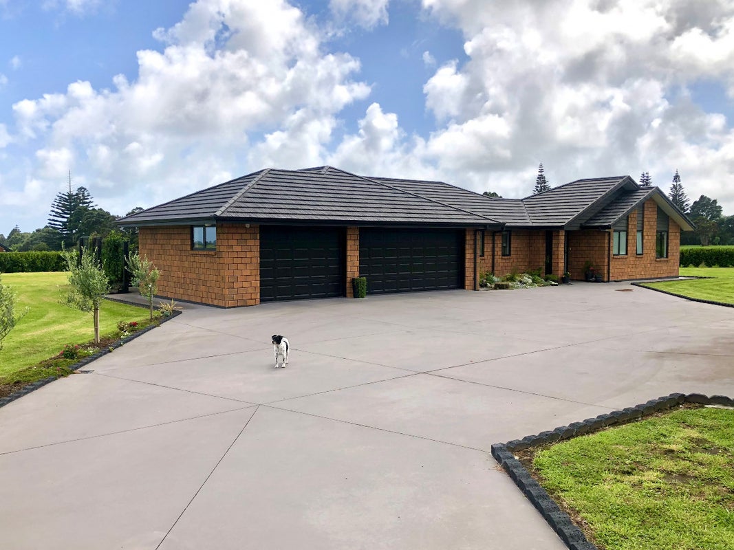 1356B South Road, Kaitake, New Plymouth - Carousel 1