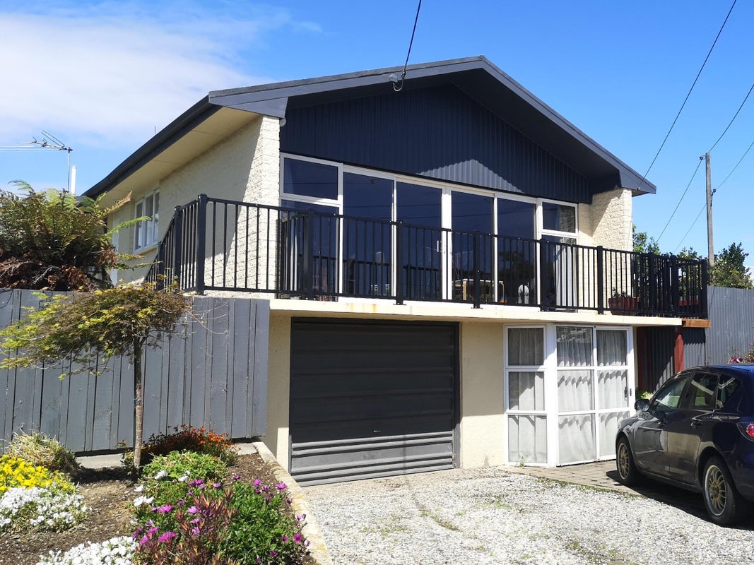 30 Edinburgh Crescent, Waikiwi, Invercargill - Carousel 1