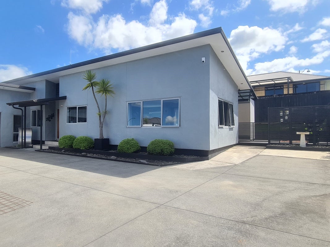 94 Farnborough Drive, Grandview Heights, Hamilton - Carousel 1