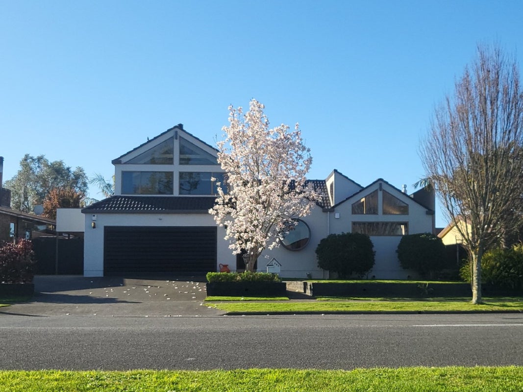 395 Westminster Avenue, Tamatea, Napier - Carousel 1