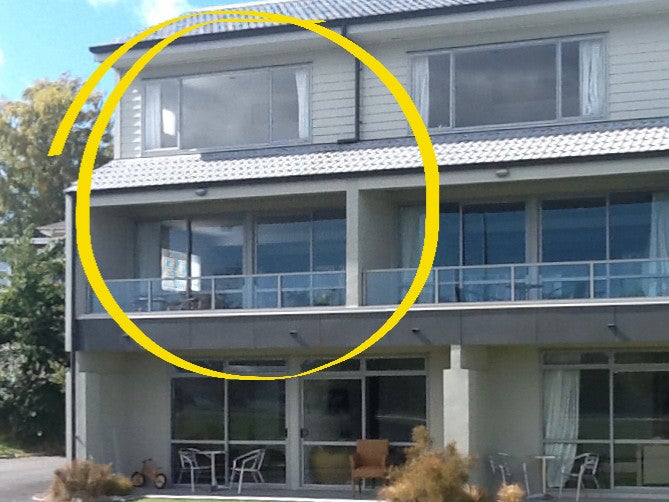 300 Lake Terrace, Two Mile Bay, Taupo - Carousel 1