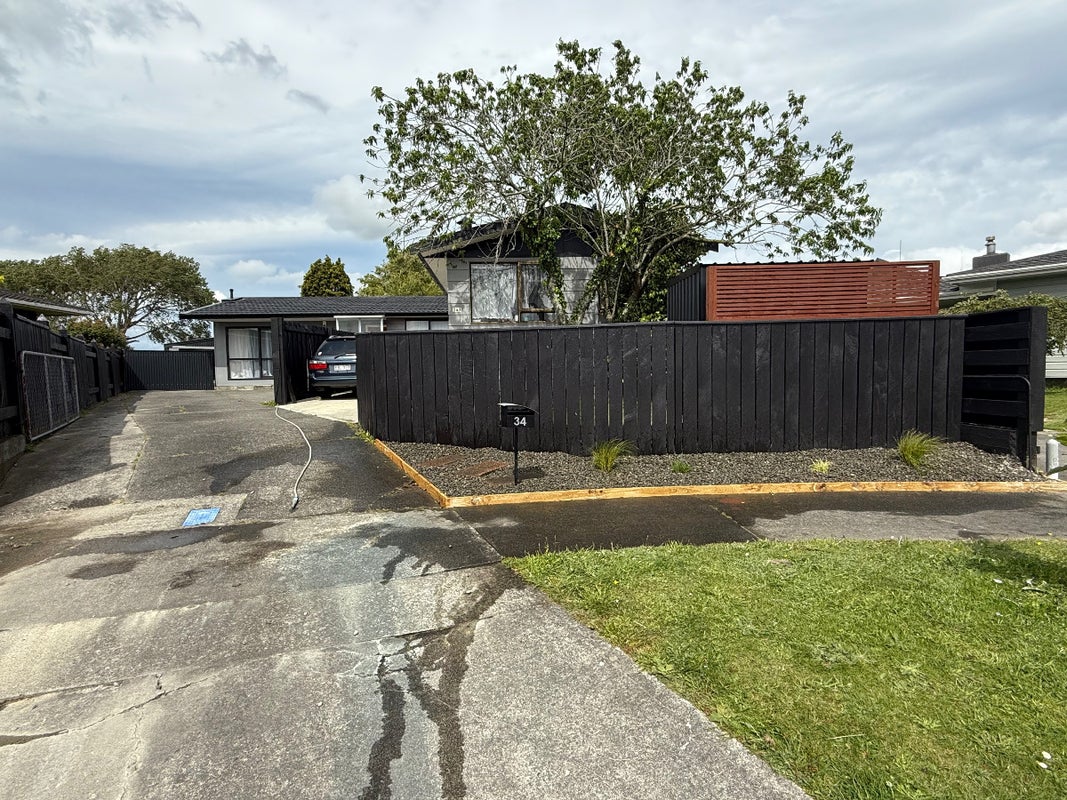 34 Paradise Place, Milson, Palmerston North - Carousel 1