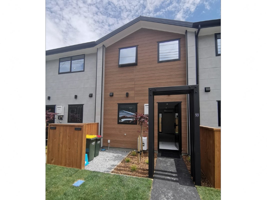 2/99 Waiwhetu Road, Waterloo, Lower Hutt - Carousel 1