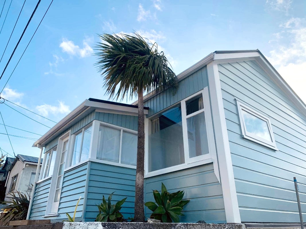 238 Adelaide Road, Newtown, Wellington - Carousel 1