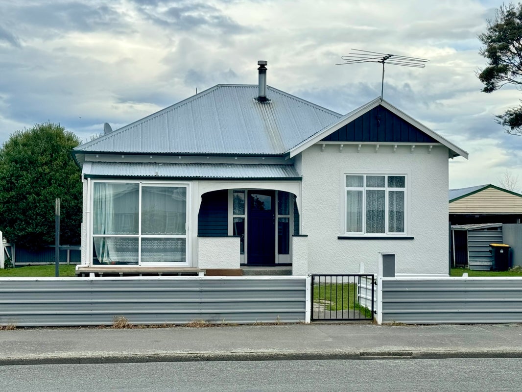 28 Kitchener Street, Netherby, Ashburton - Carousel 1