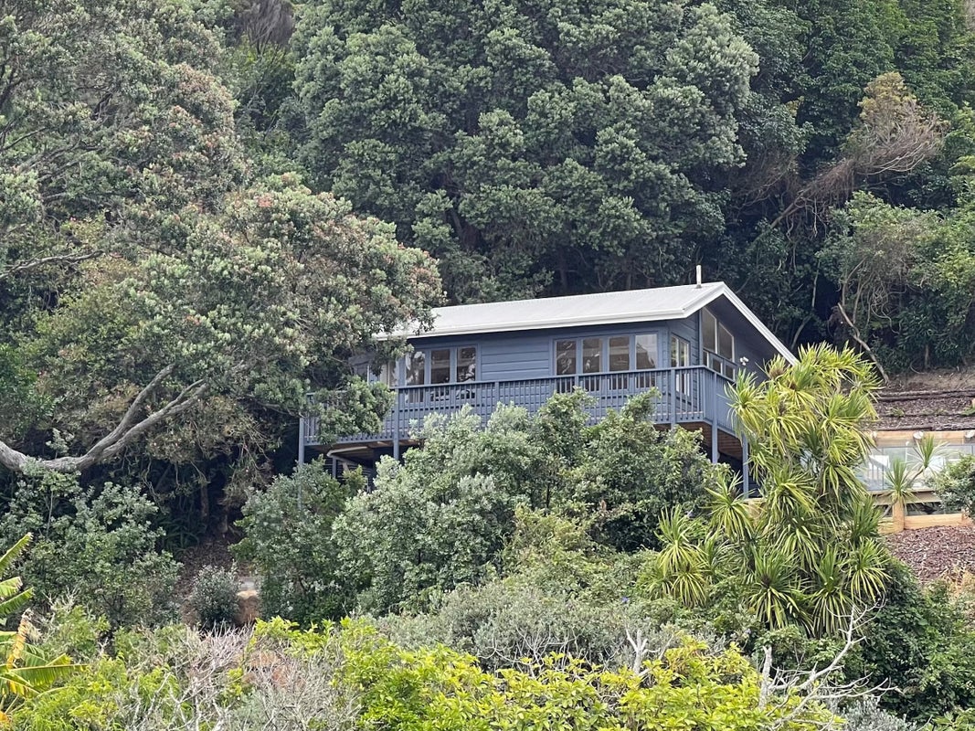 89 Long Beach Road, Russell, Russell - Carousel 1
