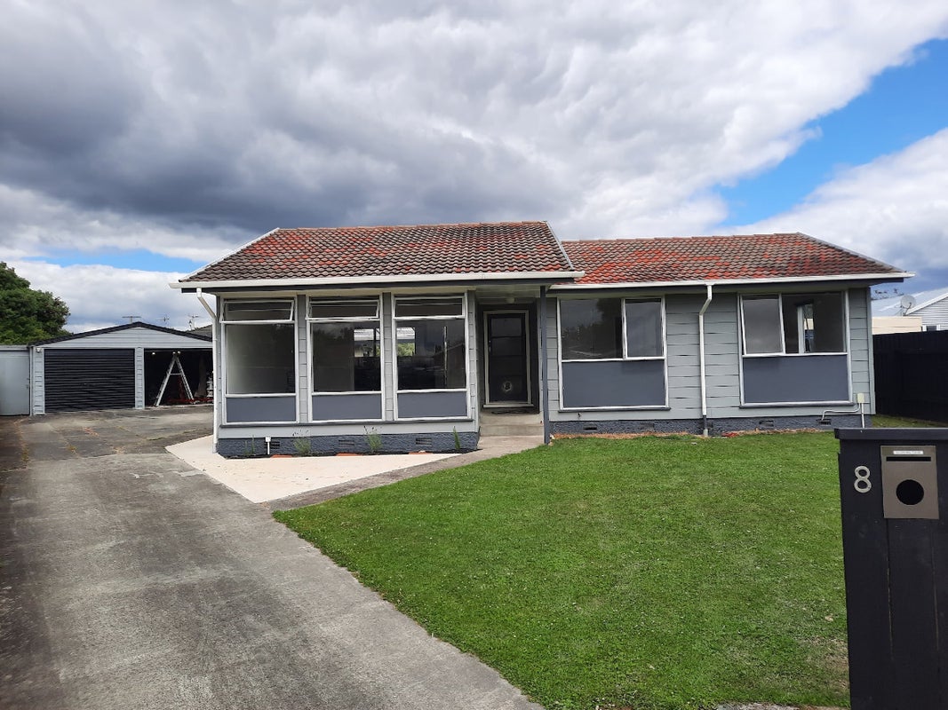 8 Rutland Place, Milson, Palmerston North - Carousel 1