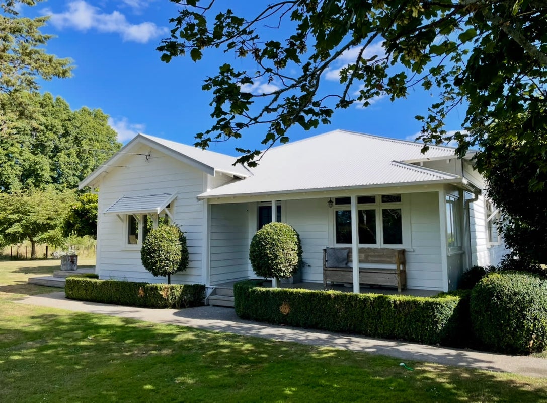 206 Hooker Road, Tamahere - Carousel 1