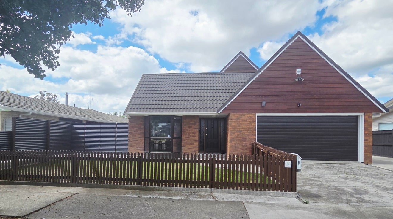 181 Amberley Avenue, Highbury, Palmerston North - Carousel 1