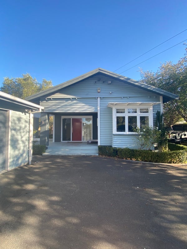 10 Wilson Street, Hamilton East, Hamilton - Carousel 1