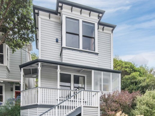 2 Adams Terrace, Aro Valley, Wellington - Carousel 1