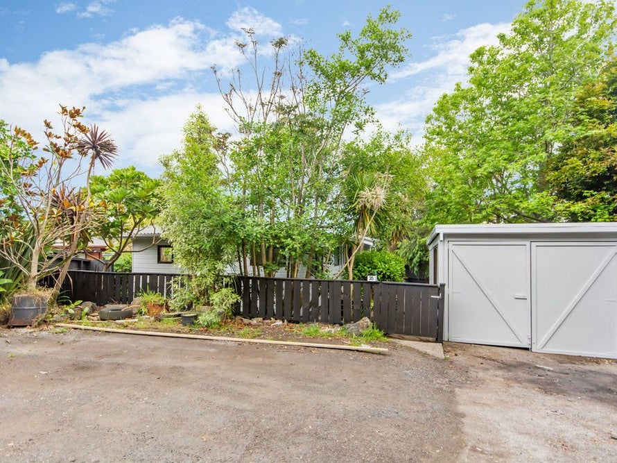 35 Wallace Road, Ranui, Auckland - Carousel 1