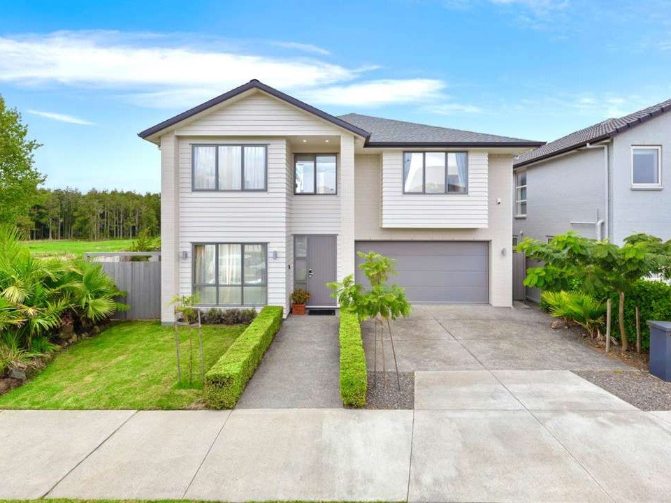 38 Timmer Road, Flat Bush, Auckland - Carousel 1
