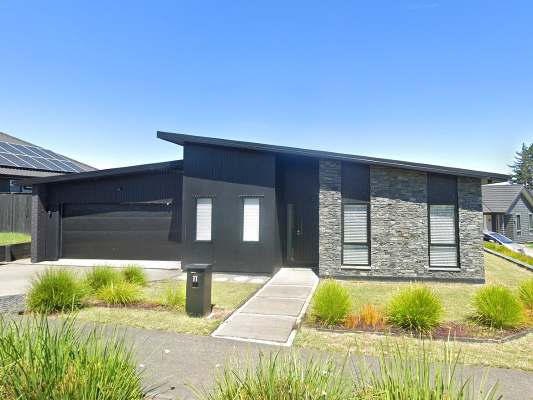 11 Lauti Lane, Paerata, Pukekohe - Carousel 1
