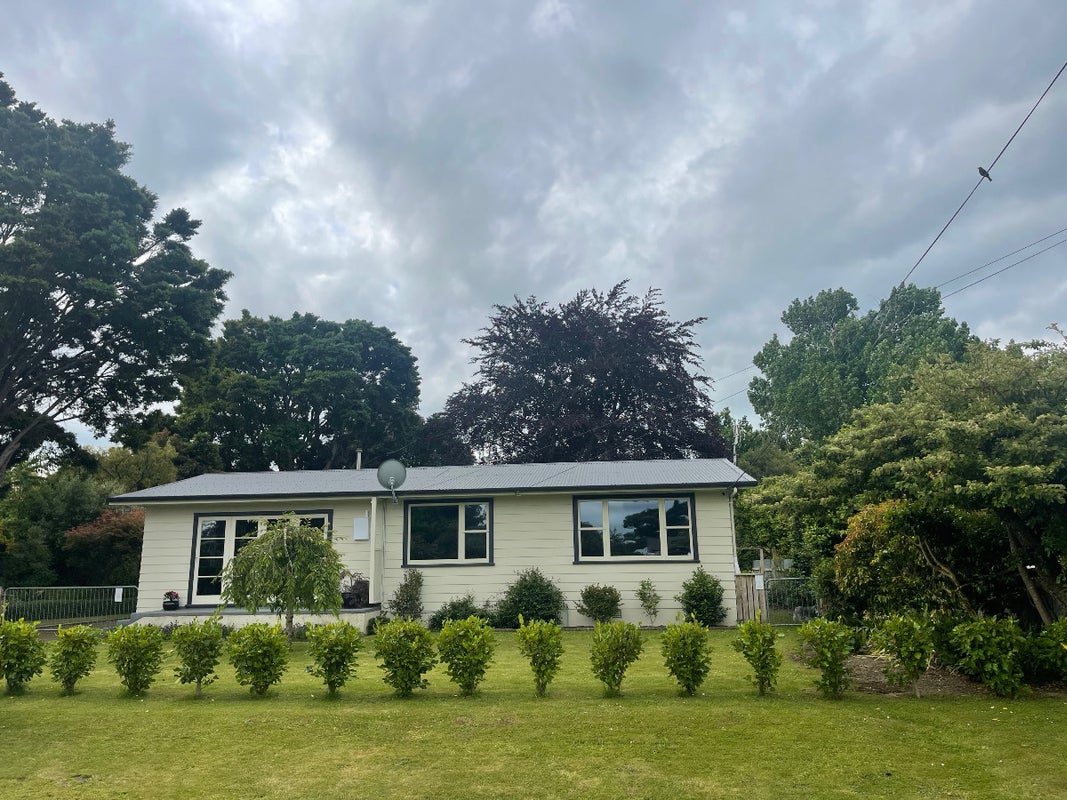 43 Norfolk Crescent, Feilding, Feilding - Carousel 1
