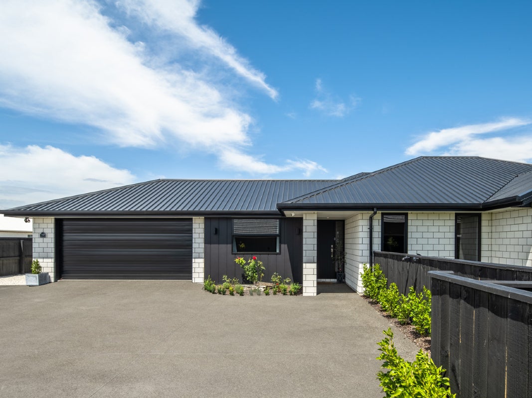 10 Chapel Close, Springlands, Blenheim - Carousel 1