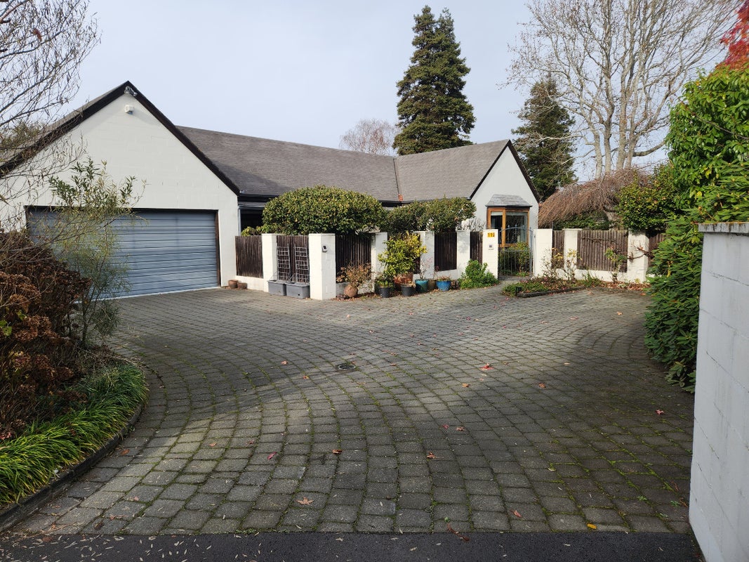 119 Memorial Avenue, Burnside, Christchurch - Carousel 1