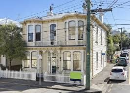 11 Armour Avenue, Mount Victoria, Wellington - Carousel 1