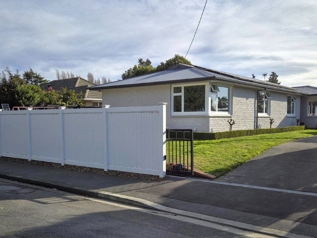 410 Cashmere Road, Westmorland, Christchurch - Carousel 1