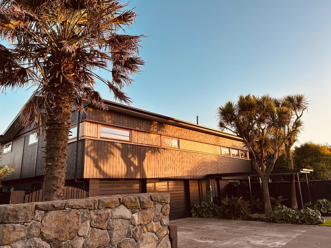 46 Taylors Mistake Road, Scarborough, Christchurch - Carousel 1