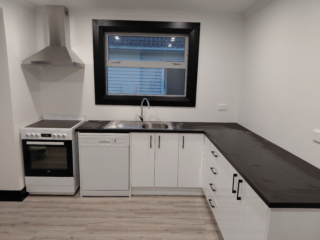 16 Crammond Avenue, Corstorphine, Dunedin - Carousel 1