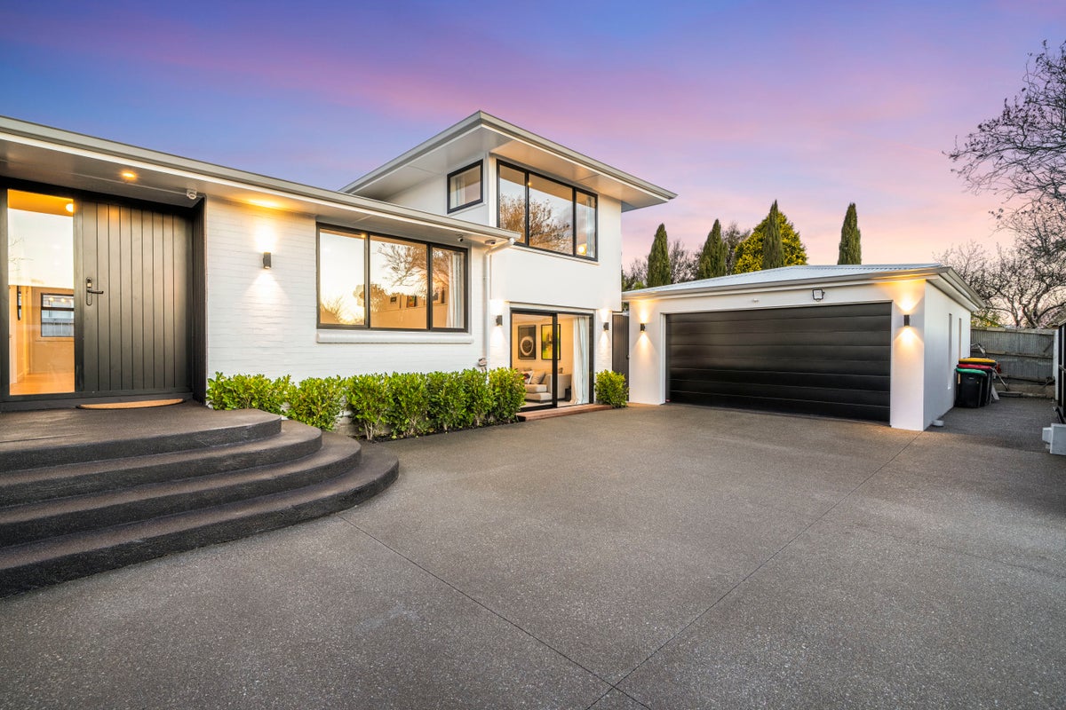 23 Birkenhead Street, Avonhead, Christchurch - Carousel 1