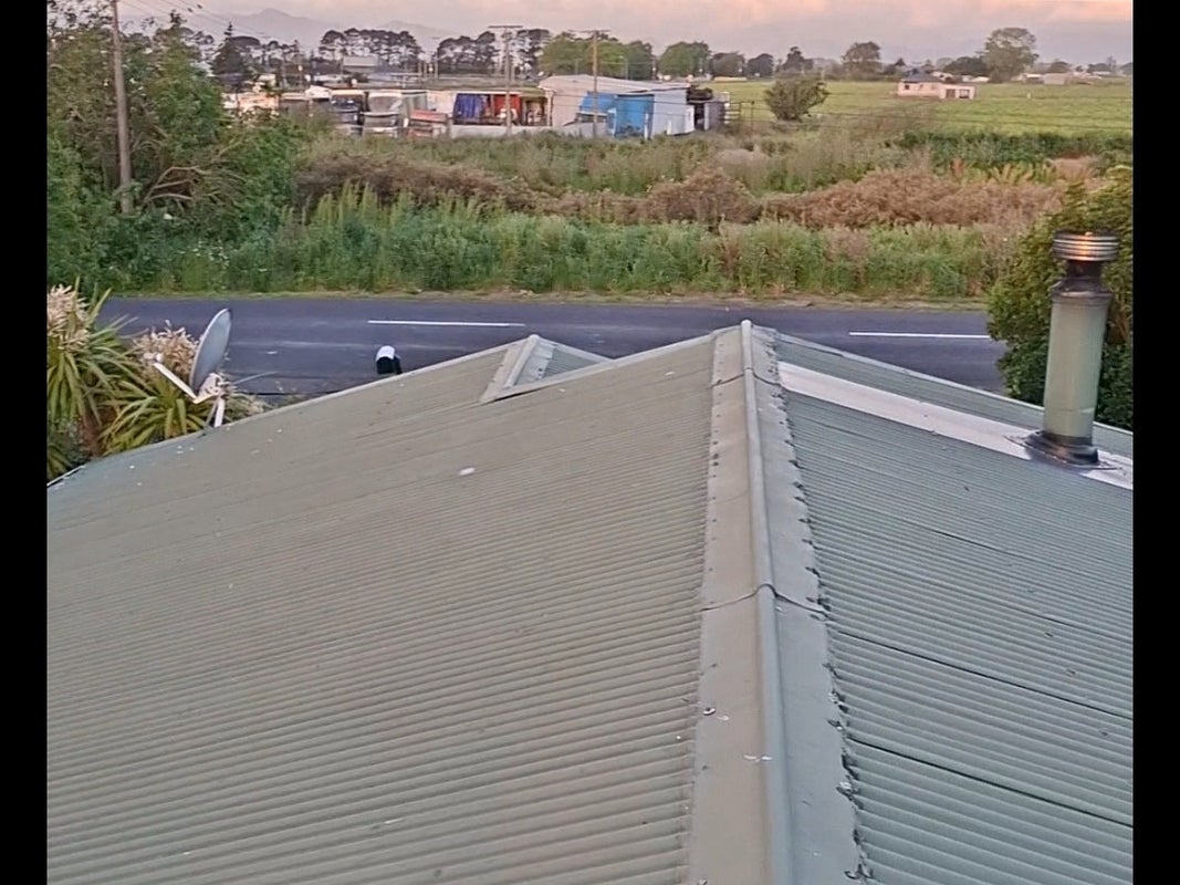 18 Canal West Road, Waitakaruru, Ngatea - Carousel 1