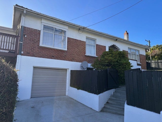 99 Glenpark Avenue, Mornington, Dunedin - Carousel 1