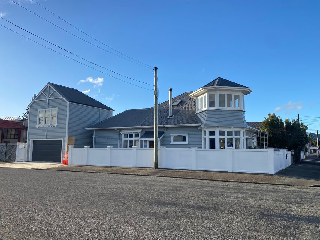29 Bolton Street, Petone, Lower Hutt - Carousel 1