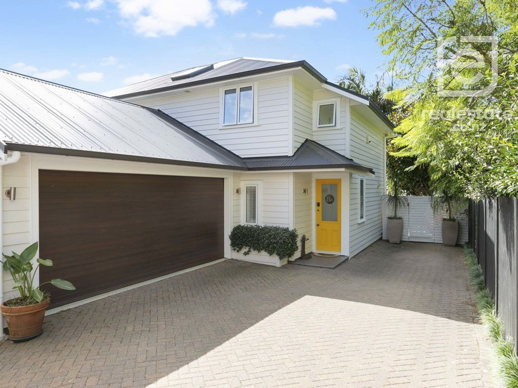 8A Rautara Street, Orakei, Auckland - Carousel 1
