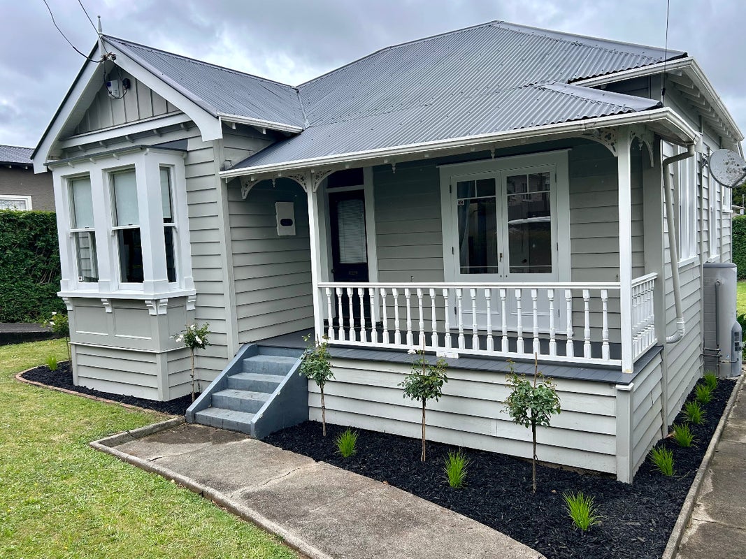 47 Kings Road, Mount Roskill, Auckland - Carousel 1