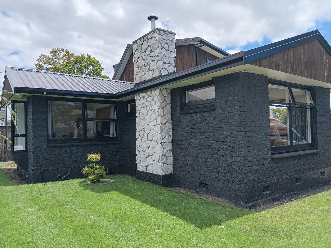 16 Kaka Street, Stoke, Nelson - Carousel 1