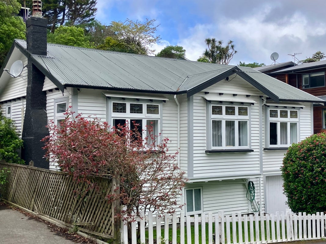 7 Liardet Street, Vogeltown, Wellington - Carousel 1