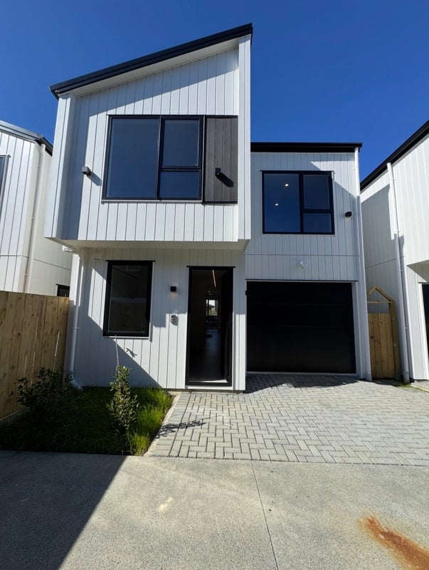 205B Fisher Parade, Farm Cove, Auckland - Carousel 1