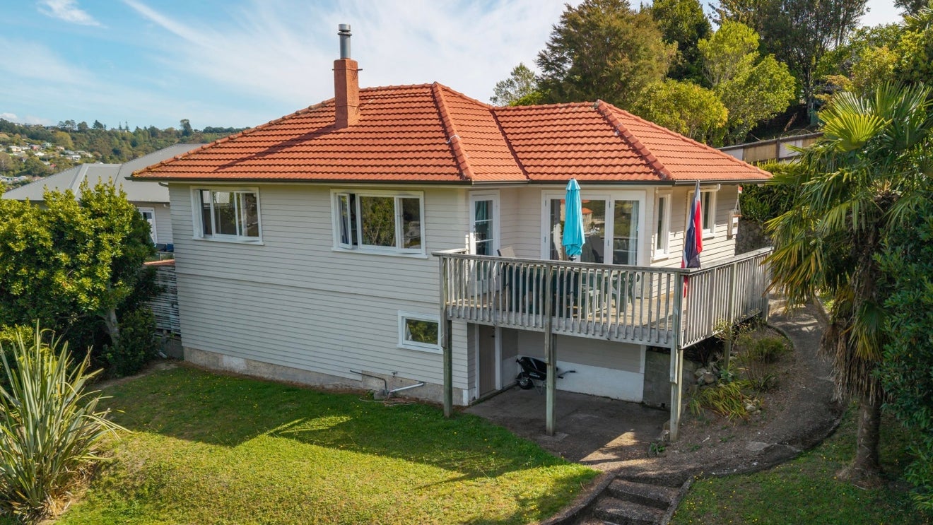 102 Mount Street, Nelson South, Nelson - Carousel 1