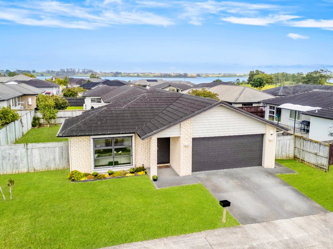 6 Disley Road, Wattle Downs, Auckland - Carousel 1