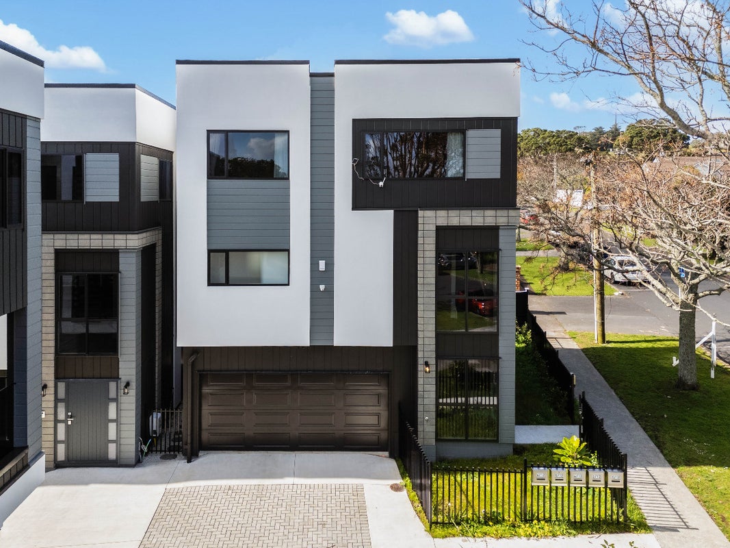 3/12 Claude Road, Epsom, Auckland - Carousel 1