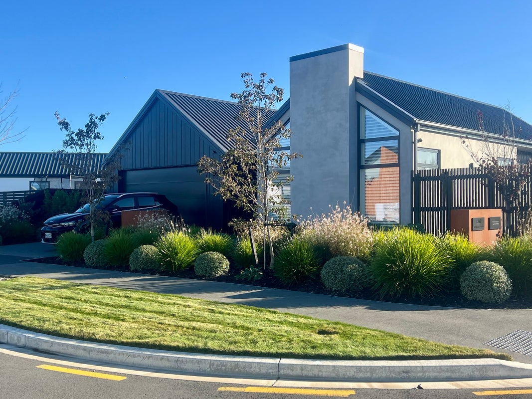 1 Rogal Close, Marshland, Christchurch - Carousel 1