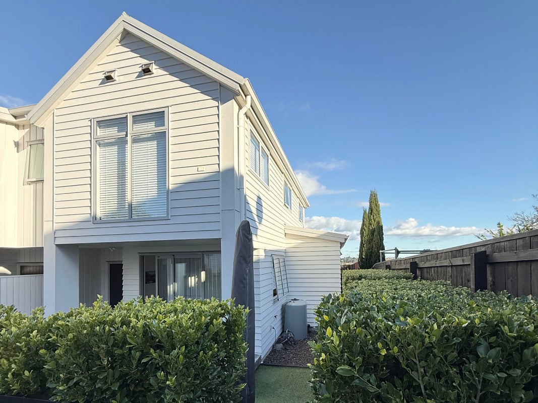195D West Tamaki Road, Glen Innes, Auckland - Carousel 1