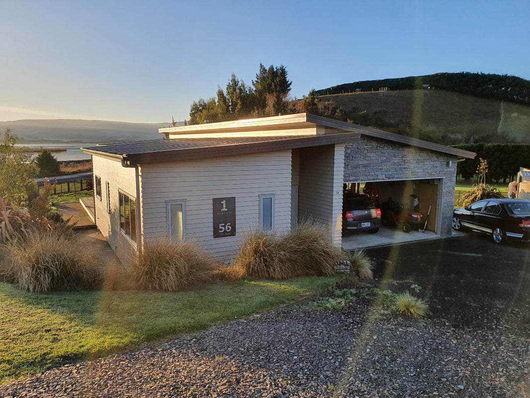1 Mallard Drive, Waihola - Carousel 1