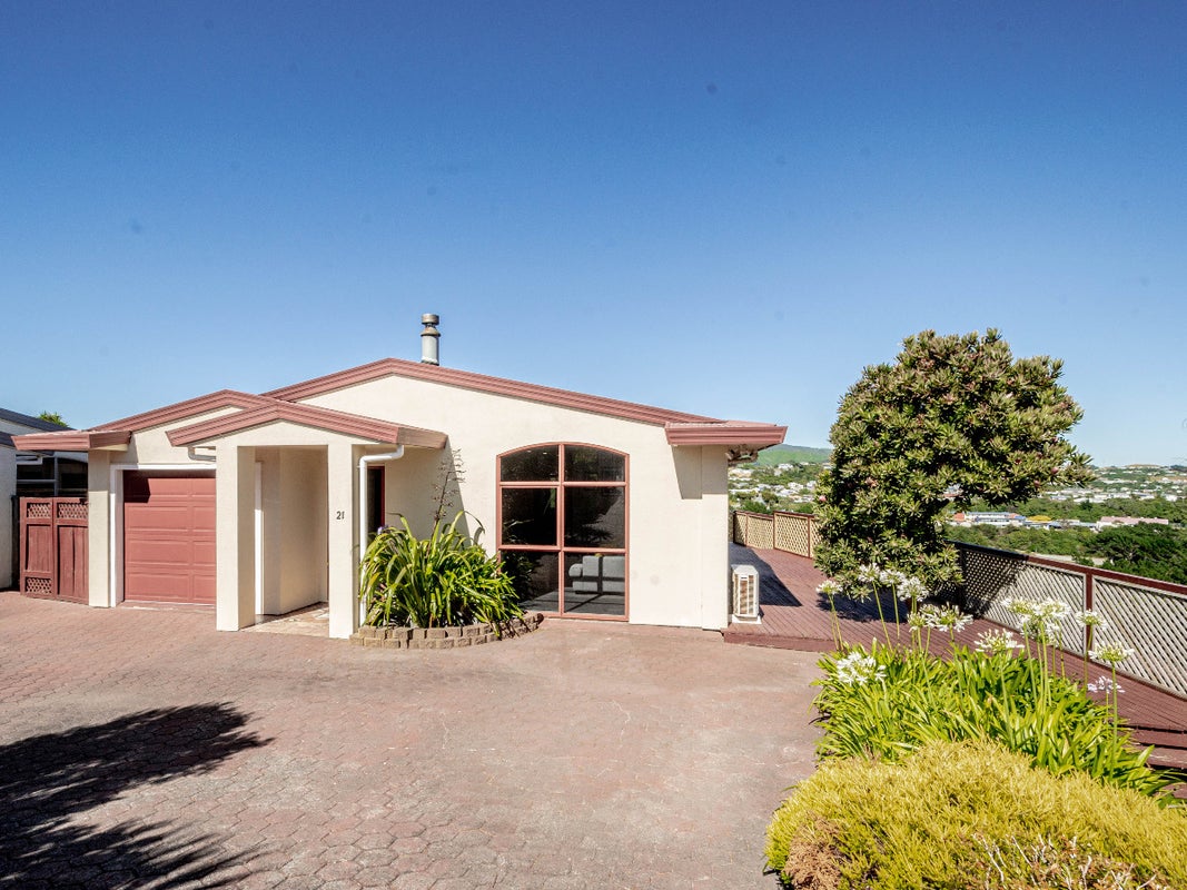 21 Kentwood Drive, Woodridge, Wellington - Carousel 1