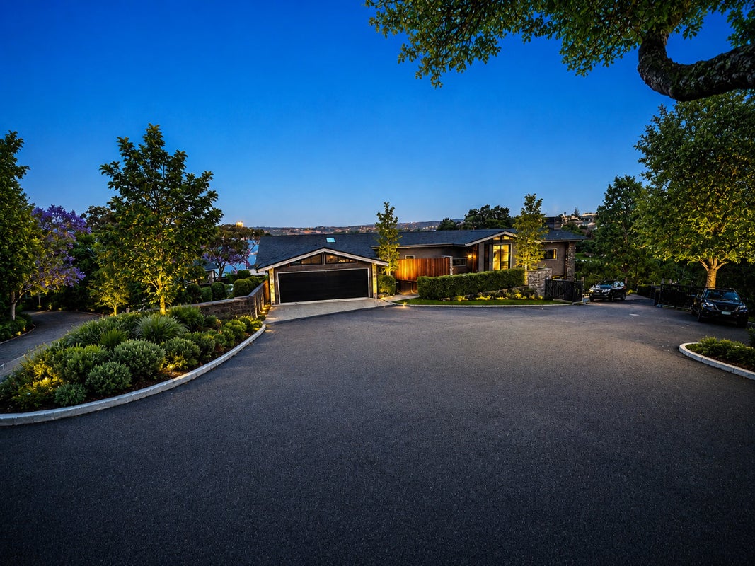 40 Tainui Road, Cockle Bay, Auckland - Carousel 1