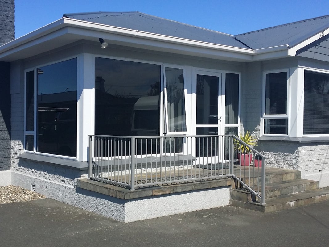85 Oxford Street, South Dunedin, Dunedin - Carousel 1