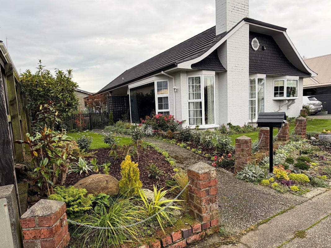 33 Russel Street, Gladstone, Invercargill - Carousel 1