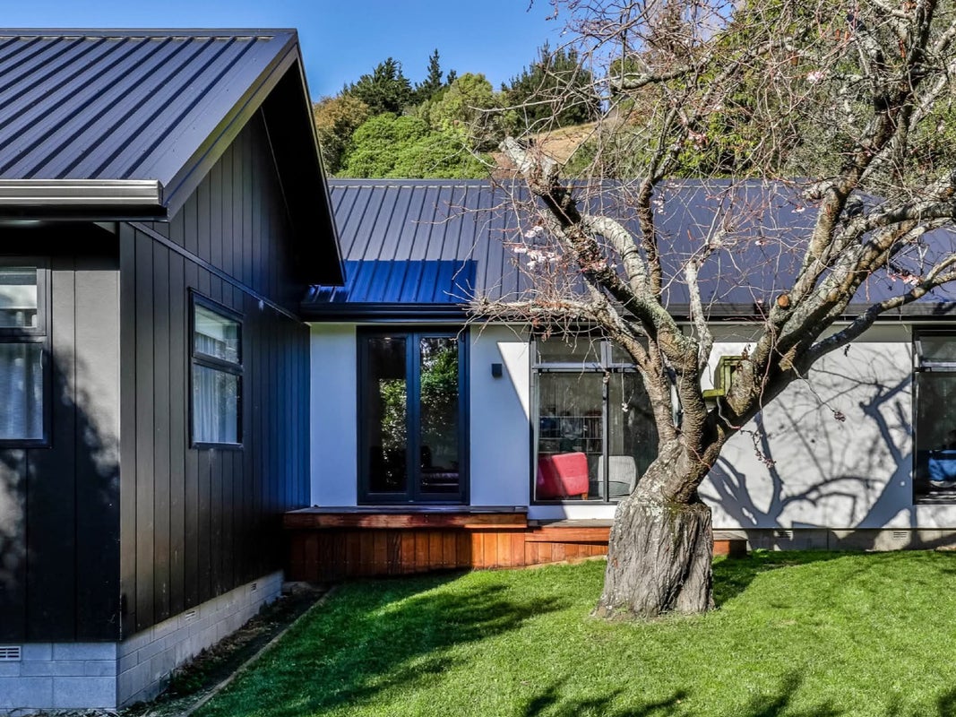 23 Gunns Crescent, Cashmere, Christchurch - Carousel 1