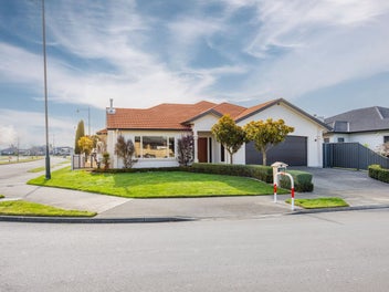 38 Pacific Avenue, Poraiti, Napier