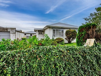99 Lorn Street, Glengarry, Invercargill