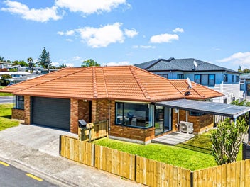 2 Pantera Way, Hillpark, Auckland